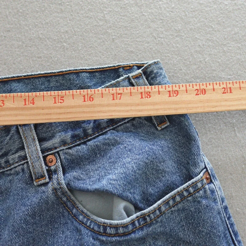 VTG Levi 505 Shorts Men 42 Regular Fit Blue Denim Medium Wash Casual Blackwing
